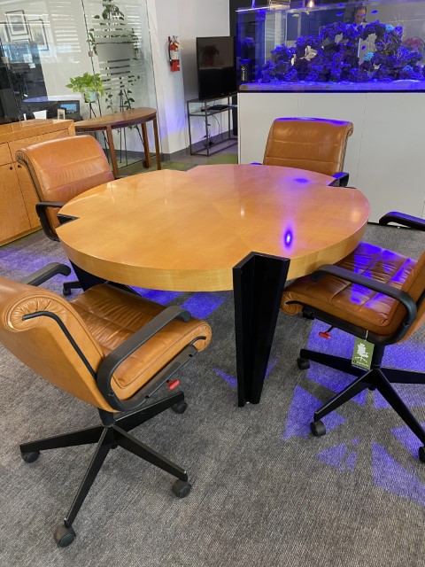 T12180 - Pace 54" Meeting Table