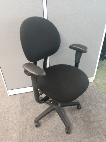 C61531 - Steelcase Criterion Chairs