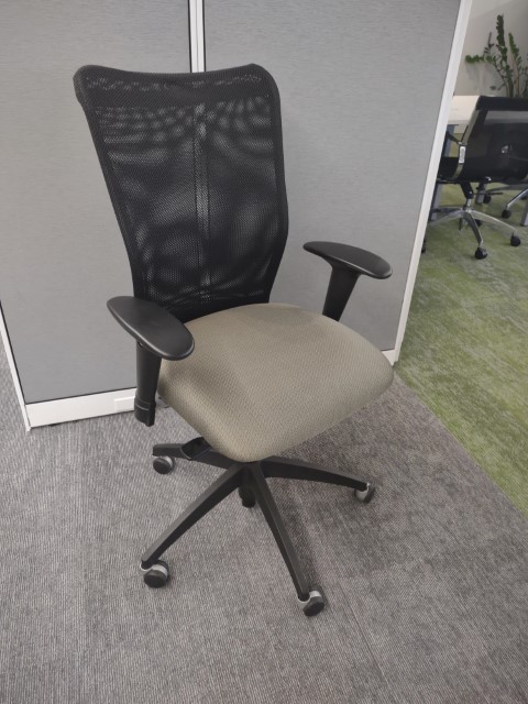 C61580 - Now Seating Task Chairs