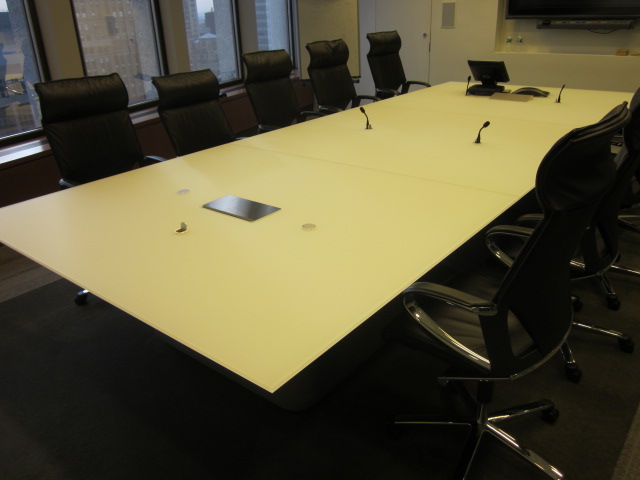 T101 - Neinkamper Conference Table