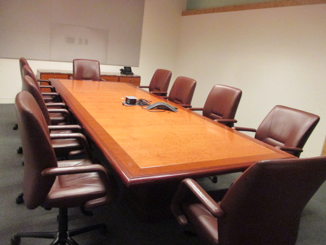 T9541 - Conference Table