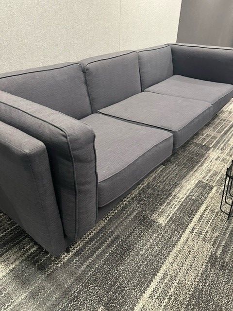 R6443 - Comfy Grey Sofa