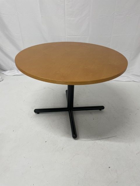 T12322 - 42" Kimball Office Round Tables
