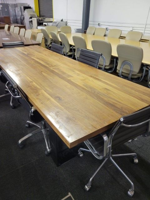 T12266 - 10' Wooden Table