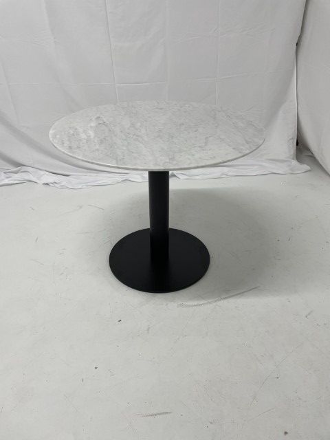 T12321 - Marble Round Table