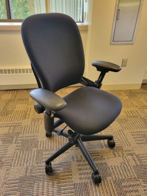 C61641MM - Steelcase Leap Chairs