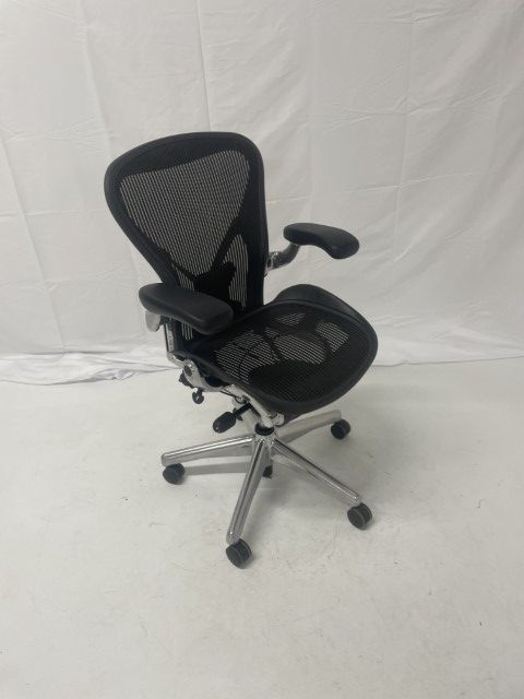 C61815 - Aeron Chairs by Herman Miller