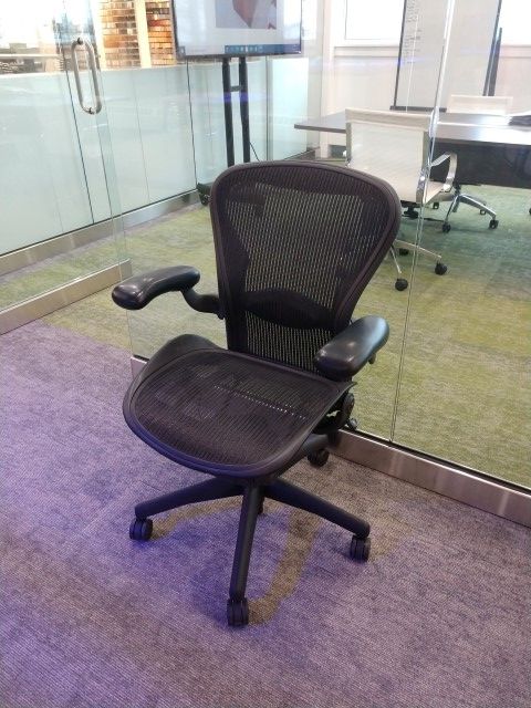 C61917 - Herman Miller Aeron Chairs