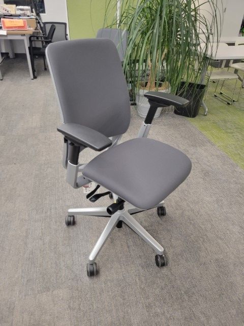 C61690 - Steelcase Amia Office Chairs