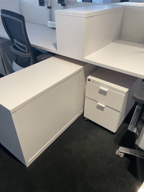 F6293 - Knoll B/F Mobile Peds