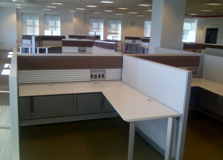 W3311 - Knoll Autostrata Cubicles