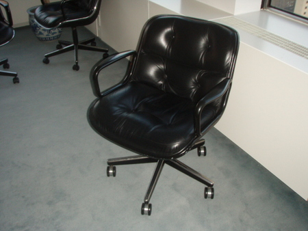 C1265 - Knoll Pollock Executive Seating