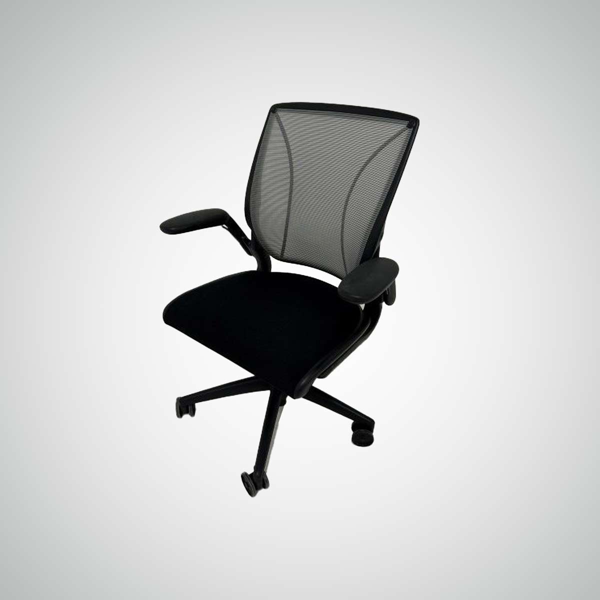 C61900 - Humanscale World Chairs