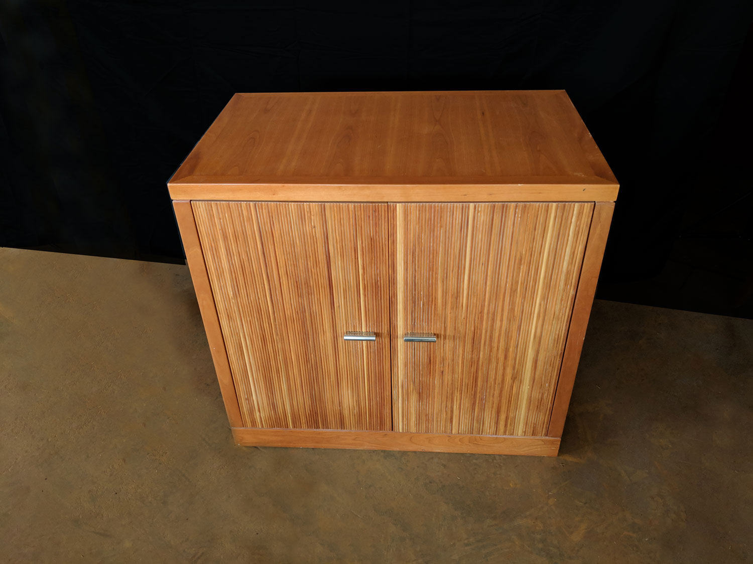 D12123 - Storage Cabinet