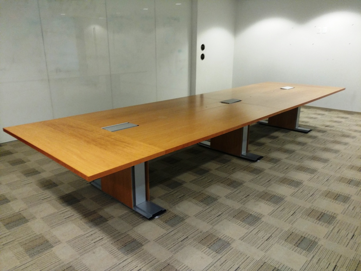 T12073C - Geiger Meeting Table