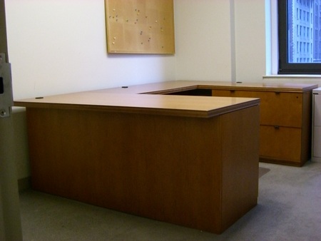 D1054 - Kimball U-Shape Desk Sets