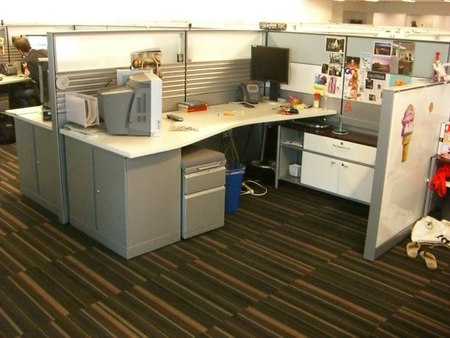 W3043 - Herman Miller Vivo Workstations