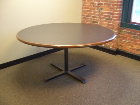 T1339 - 60" Round Table