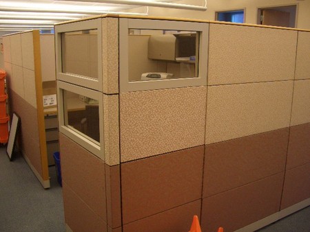 W1368 - Knoll Reff Used Cubicles