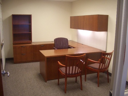 D1070 - Steelcase Desk Sets