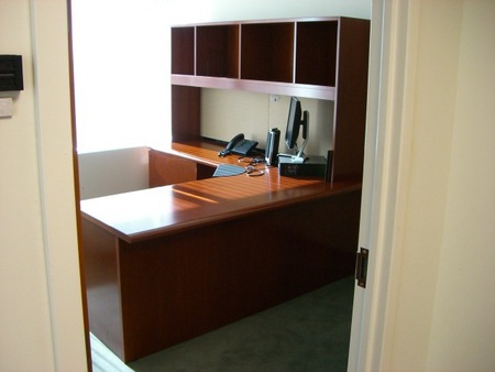 D1224 - Geiger Executive L-Shape Desk Sets