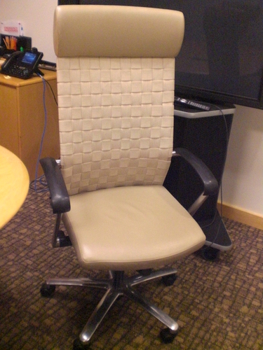 C3373 - Davis Executive Chairs