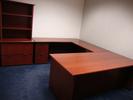 Steelcase Executive U-Shape Desk Sets