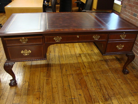 Councill Desk Sets