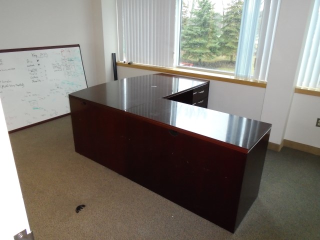 D12045C - Mahogany L-Shape Desk Sets