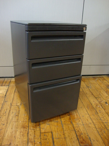 used mobile pedestals