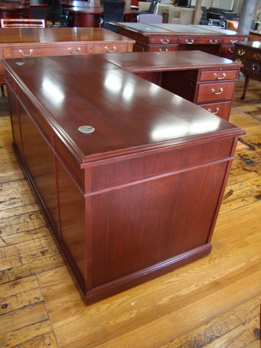 Steelcase Traditional L-Shape Desk Sets