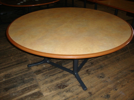 T2857 - 72" Round Cafe Table