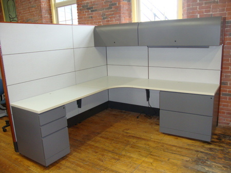 W2889 - Knoll Reff Workstations
