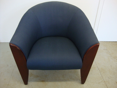 R2915 - Club Seating
