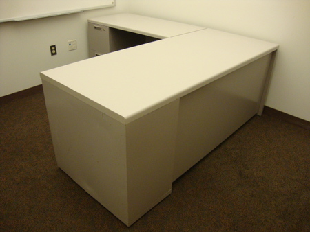 D3012 - Steelcase Laminate Desk Sets