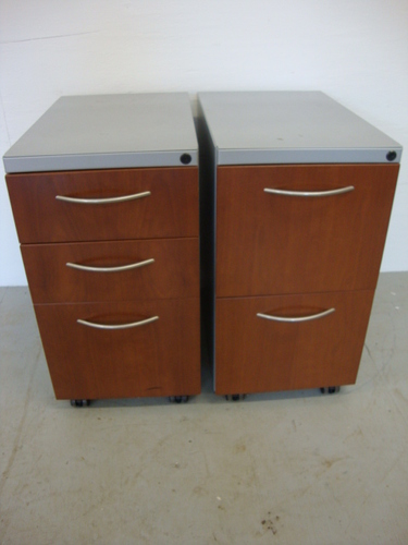 F3028 - Mobile Haworth Pedestals