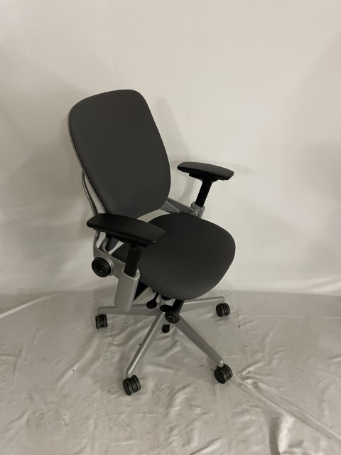 C61787 - Steelcase Leap Chairs