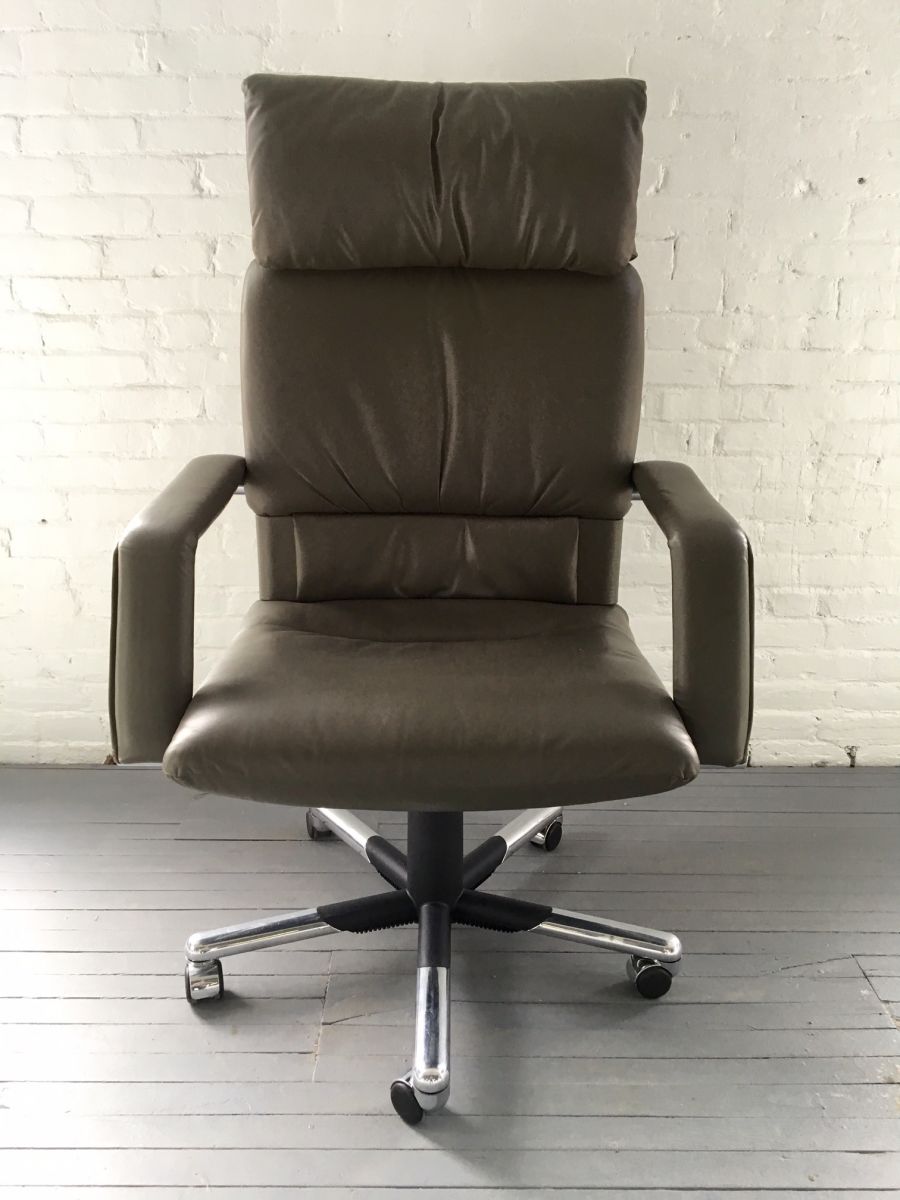 Leather Conference Chairs by Vitra | C6057C - Conklin ...