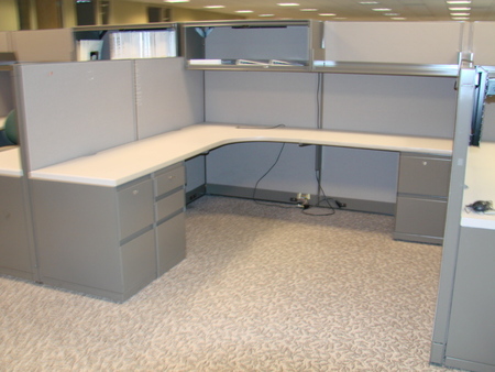 W2822 - Steelcase Workstations