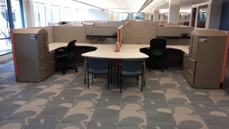 W4069A - Knoll Reff Cubicles