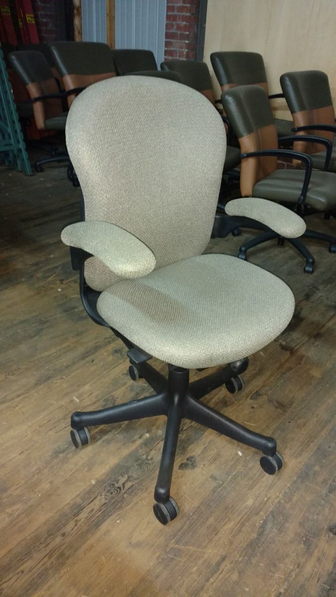 C61196L - Herman Miller Reaction Chairs