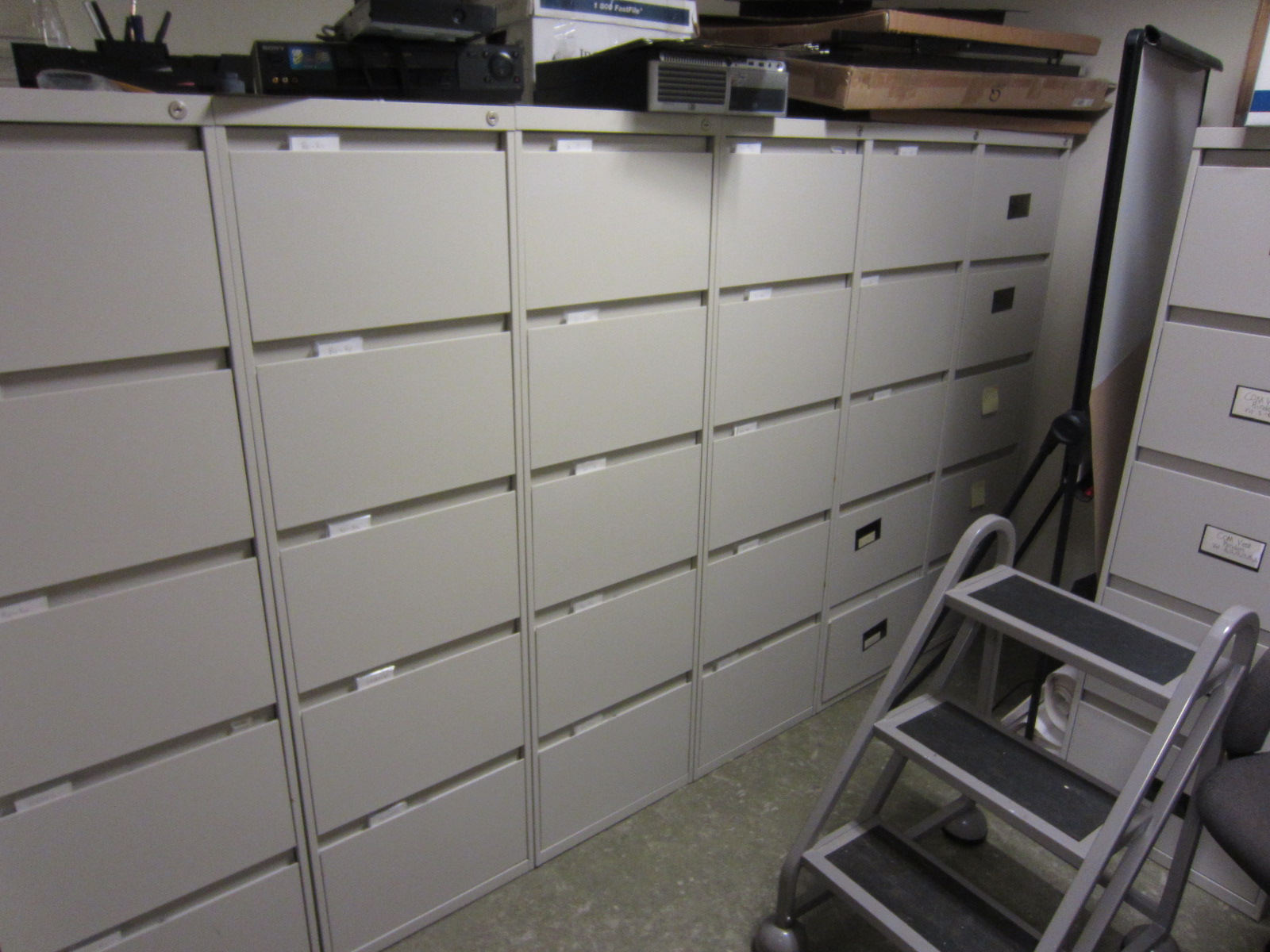 F6117C - Steelcase Five Drawer Legal Files