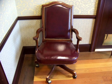 Executive Desk Chair