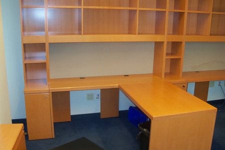 Knoll Reff Desks