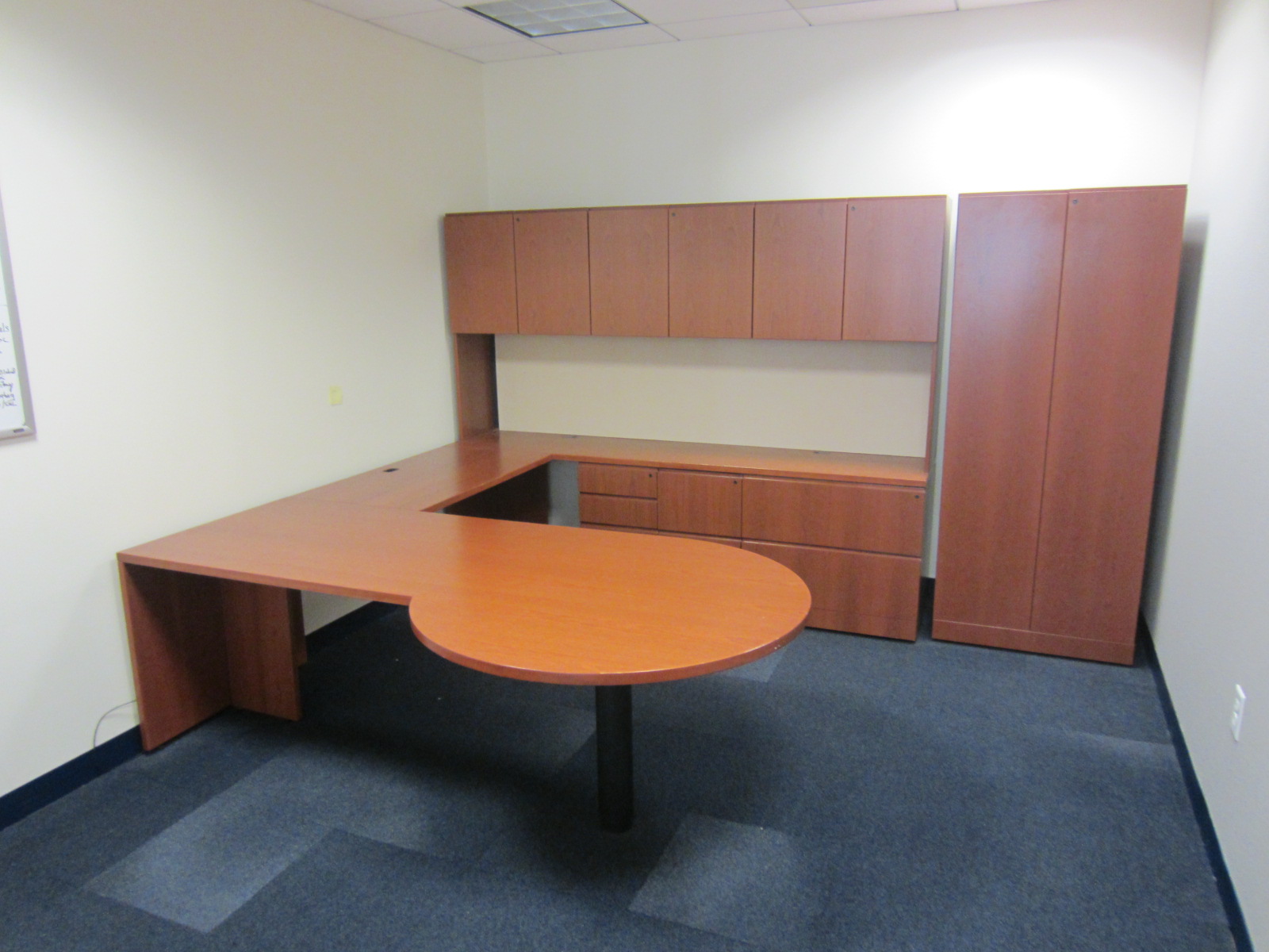 D12037C - Knoll Desk Sets