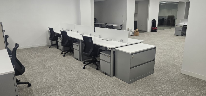 W6214 - Gateway Stretch Workstations