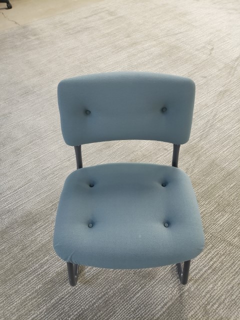 C61515 - Steelcase Side Chairs