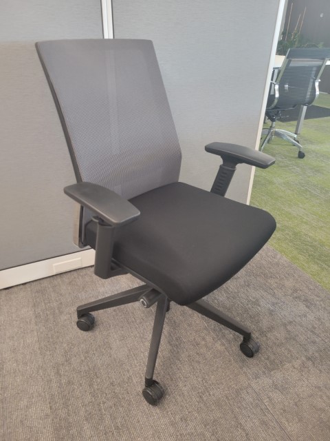 C61594 - Black Mesh Task Chairs