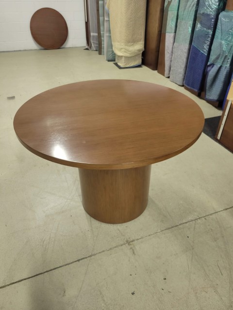 T12199 - OFS 42" Round Table