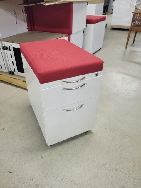 F6263 - Mobile Box/File Pedestal